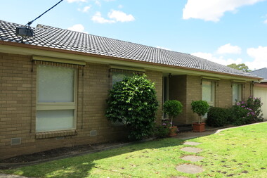 Photograph - 12 St James Avenue, Mont Albert, The Street Where You Live Project