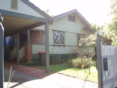 Photograph - 5 Sir Garnet Road, Surrey Hills, The Street Where You Live Project