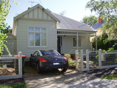 Photograph - 11 Sir Garnet Road, Surrey Hills, The Street Where You Live Project
