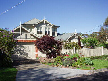 Photograph - 14 Sir Garnet Road, Surrey Hills, The Street Where You Live Project