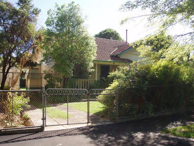 Photograph - 27 Sir Garnet Road, Surrey Hills, The Street Where You Live Project