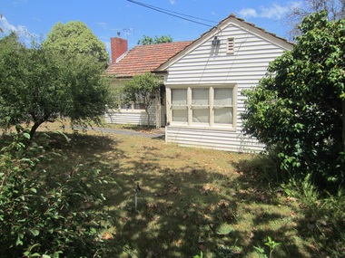 Photograph - 18 Shepherd Street, Surrey Hills, The Street Where You Live Project