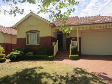 Photograph - 37A Shepherd Street, Surrey Hills, The Street Where You Live Project