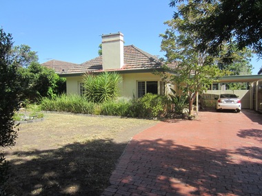Photograph - 19 Park Road, Surrey Hills, On The Street Where You Live Project