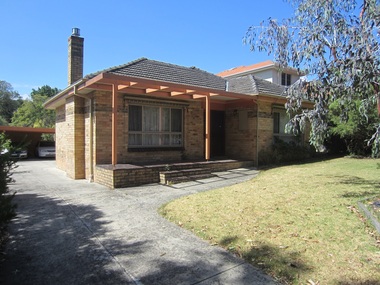 Photograph - 54 Park Road, Surrey Hills, On The Street Where You Live Project