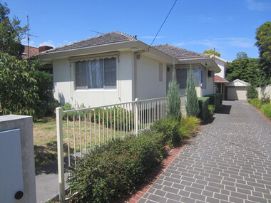 Photograph - 10A Oak Street, Surrey Hills, On The Street Where You Live Project