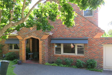Photograph - 6 North Court, Surrey Hills, On The Street Where You Live Project