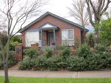 Photograph - 5 Payne Street, Surrey Hills, On The Street Where You Live Project