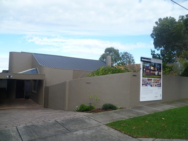 Photograph - 11 Sherwood Road, Surrey Hills, On The Street Where You Live Project