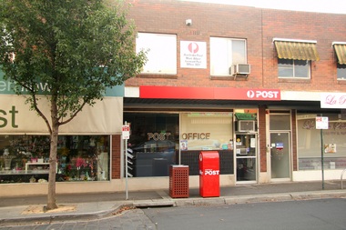 Photograph - 1A Hamilton Street, Mont Albert, On The Street Where You Live Project