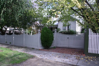 Photograph - 7 Wolseley Close, Mont Albert, On The Street Where You Live Project