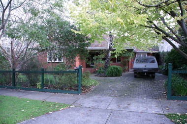 Photograph - 15 Wolseley Close, Mont Albert, On The Street Where You Live Project
