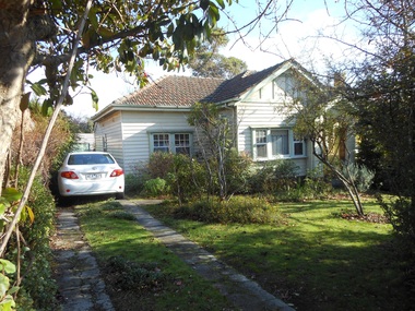 Photograph - 14 Wharton Street, Surrey Hills, On The Street Where You Live Project