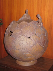 Ceramics, Ake Luibinas, Ceramic figural vase, 1985
