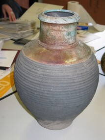 Ceramic - Vase, unknown