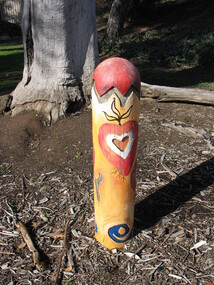 Totem Poles, Nelida Paciocco