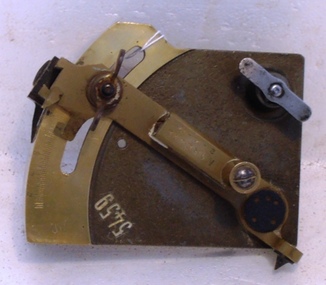 Weapon - Gun sight, 1916 circa