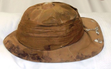 Helmet, 1914 circa