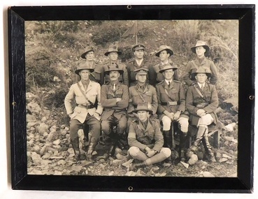 Group of army officers posed for photo.