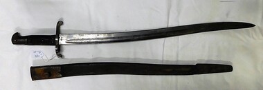 Short sword with curved blade