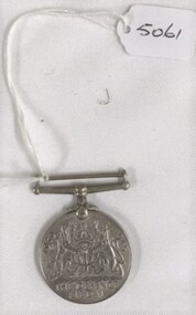Circular medal with hanging bar but no ribbon