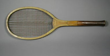 Racquet, Circa 1902