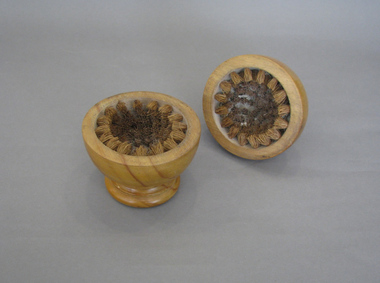 Ball cleaner, Circa 1905