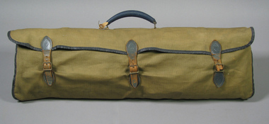 Carry bag, Circa 1910