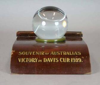 Paperweight, 1939