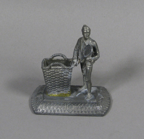 Figurine, Circa 1900