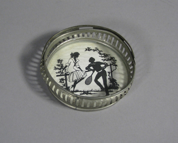 Decorative basket, Circa 1930