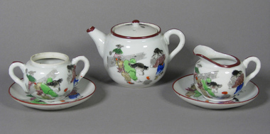 Dishware, Circa 1890
