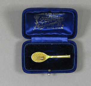 Brooch, 1910