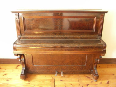 Thurmer upright piano