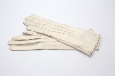 Clothing - Gloves, men's, c. 1930s