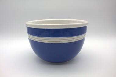 Domestic object - Bowl, Enoch Fowler, Australia.  Post-war started producing domestic wares to meet demand, now makes sanitary goods, Post 1927 (?)