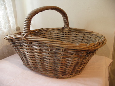 Basket, wicker