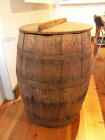 Functional object - Barrel