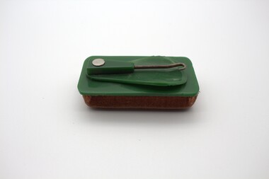 Footwear - Shoe Cleaner