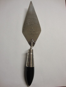 Trowel