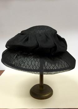 Black Straw & Gauze Hat