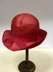 Red Straw Hat