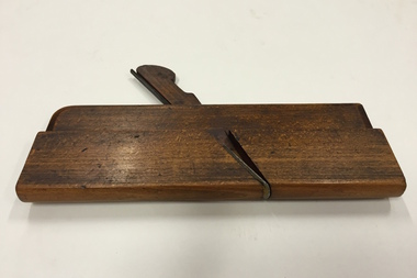 Moulding Plane, 5/8” Cove