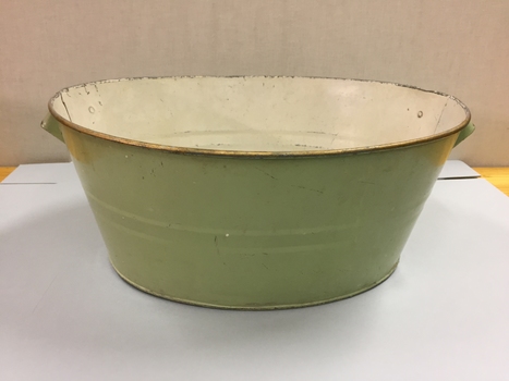 Enamelled Galvanised Babies' Bath
