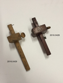 Wooden Marking Gauge