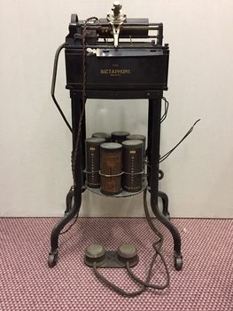 Dictaphone made by the Dictaphone Corporation of New York
