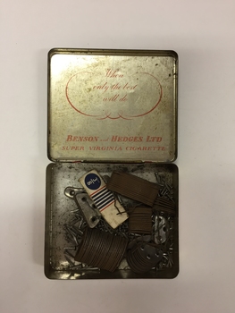 Tin [box] of Metal Toe Taps