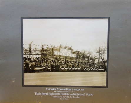 The Kew "Strong Post" St Kilda Road, 1927