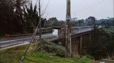 Photograph - Chandler Highway Bridge, Stewart West, 2001