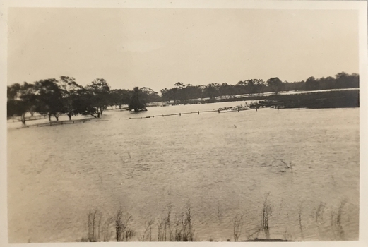 Floods in North Kew, 1934